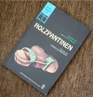Holzpantinen