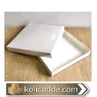Karton Kapaklı Beyaz Kutu 20x20x3 cm