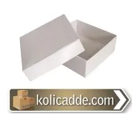 Karton Kapaklı Beyaz Kutu 7x7x2.2 cm