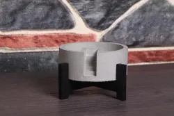 Ahşap Ayaklı Merdivenli Beton Saksı HK1554