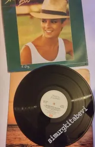 33 LP PLAK VINYL: Sheena Easton - Madness, Money And Music -