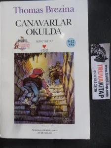 Canavarlar Okulda İkinci Kitap