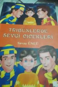 Tribünlerde Sevgi Çiçekleri