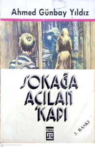 Sokağa Açılan Kapı