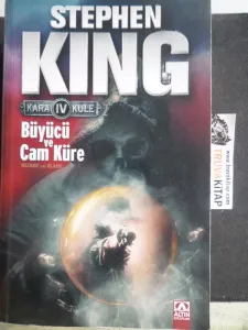 Büyücü ve Cam Küre