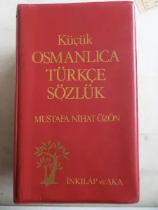 Küçük Osmanlıca Türkçe Sözlük