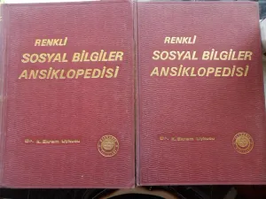 Renkli Sosyal Bilgiler Ansiklopedisi 2 Cilt Takım