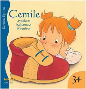 Cemile Ayakkabı Bağlamayı Öğreniyor