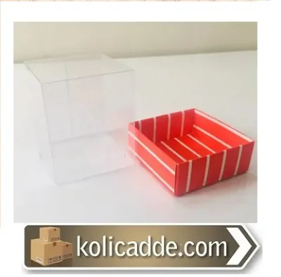 Altı Kırmızı Beyaz Çizgili Üstü Asetat Kutu 5x5x6 cm