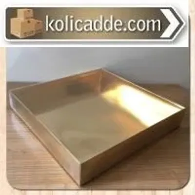 Asetat Kapaklı Altın Sarısı Kutu 30x30x5 cm