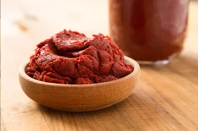 Biber salçası tatlı(kg) Biber salçası tatlı(kg)
