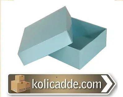 Kapaklı Mavi Karton Kutu 7x7x2.2 cm