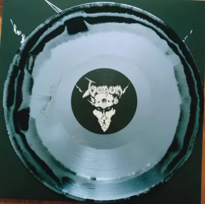 Venom – Black Metal (Silver & Black Swirl Vinyl) LP Venom – Black Metal (Silver & Black Swirl Vinyl) LP