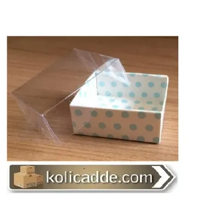 Mavi Puantiyeli Karton Kutu 5x5x2,2 cm. Mavi Puantiyeli Karton Kutu 5x5x2,2 cm.
