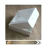Selefon Pencereli Beyaz Karton Kutu 10x10x3 cm Selefon Pencereli Beyaz Karton Kutu 10x10x3 cm