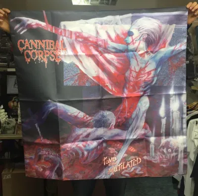 Cannibal Corpse - Tomb Of The Mutilated Flag/Poster Cannibal Corpse - Tomb Of The Mutilated Flag/Poster