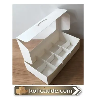 Altı Beyaz 8 Bölmeli Asetat Pencereli Karton Kutu 20x10x5 cm Altı Beyaz 8 Bölmeli Asetat Pencereli Karton Kutu 20x10x5 cm