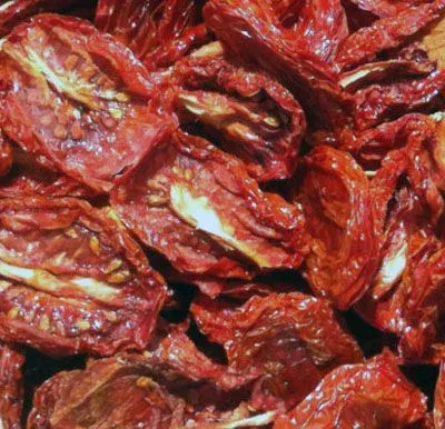 domates kurusu (güneş kurutması) kg