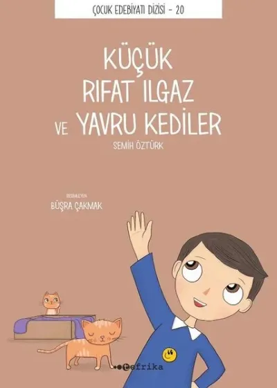 Küçük Rıfat Ilgaz ve Yavru Kediler