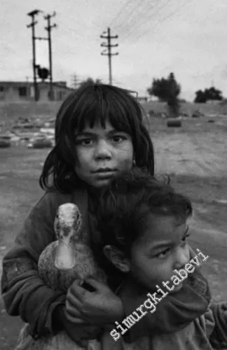 İz Fotoğraf Dergisi - Sayı: 59    Yıl: 11  Ağustos - Eylül - Ekim