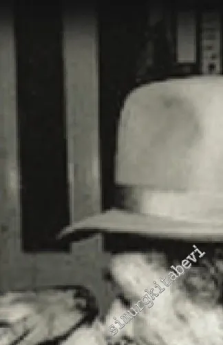 Günler Tepelerden Aşağı Koşan Vahşi Atlar Misali -