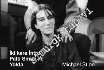 İki Kere İntro: Patti Smith ile Yolda -        2015