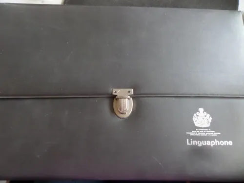 Linguaphone İngilizce Çalışma Çantası ( Kitap ve Plak )