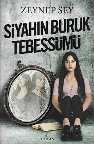 Siyahın Buruk Tebessümü - Ciltli Kitap