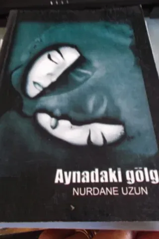 Aynadaki Gölge