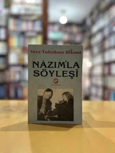 Nazım'la Söyleşi