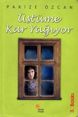 Üstüme Kar Yağıyor