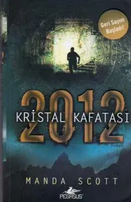 2012 Kristal Kafatası