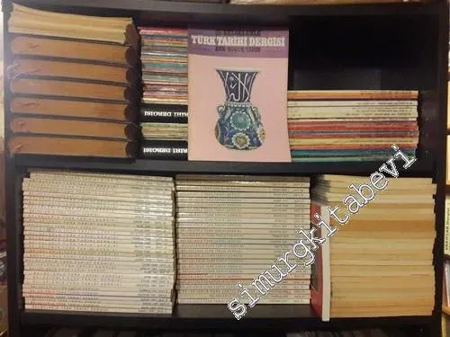 Belgelerle Türk Tarihi Dergisi, I. Seri: Sayı: 1 - 84; Yıl: 1967 - 1974; II. Seri: Sayı: 1 - 77/78; Yıl: 1985 - 1991; III. Seri: Sayı: 1 - 108/119; Yıl: 1997 - Ocak-Aralık 2006 - 281 Sayı -