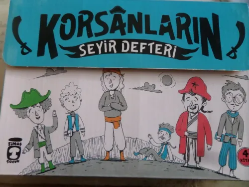 Korsanların Seyir Defteri / 4 Kitap