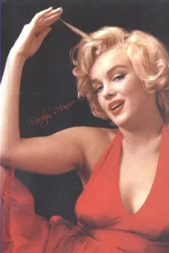 Marilyn Monroe Orta Boy