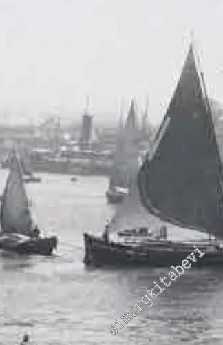 Camera Ottomana: Photographt and Modernity in the Ottoman Empire 1840 - 1914 -         2015