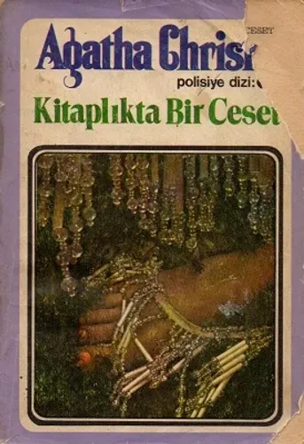 Kitaplıkta Bir Ceset