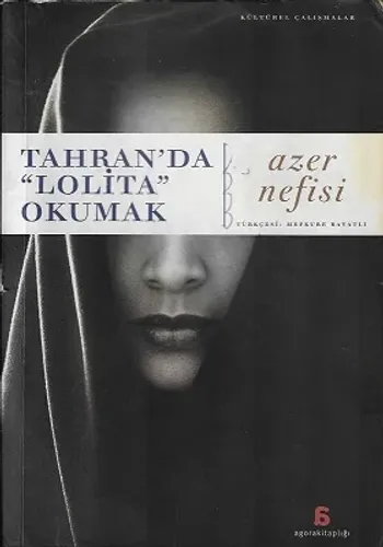 Tahran'da Lolita Okumak