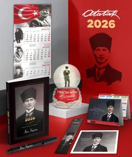 Kişiye Özel 2026 Atatürk Kalpaklı Ajanda - Ayyıldız Duvar Takvimi - Ma