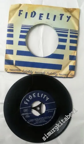 45 RPM SINGLE PLAK VINYL: Nana Mouskouri, Mary Mont & Trio Cancone - Somewhere ThereiIs My Love / Leave -        1959