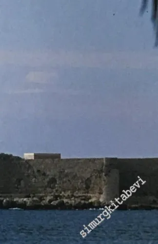 Mersin: Sırtı Dağ Yüzü Deniz -        2005