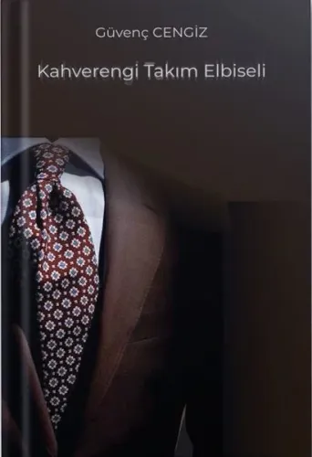 Kahverengi Takım Elbiseli