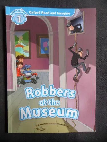 Robbers at The Museum 1