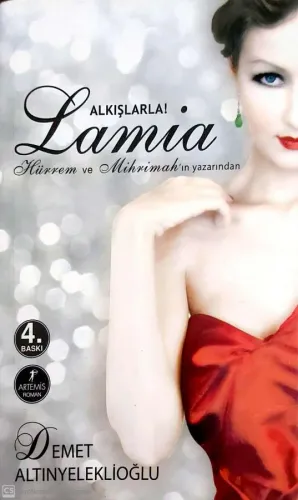 Alkışlarla Lamia