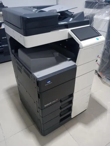 Konica Minolta Bizhub C454E Digital Renkli Fotokopi + Yazıcı Uygun Fiyata 4 Kasetli Sehpalı Konsol Makine