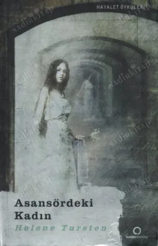 Asansördeki Kadın