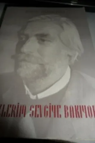 Gözlerim Sevgiye Bakıyor
