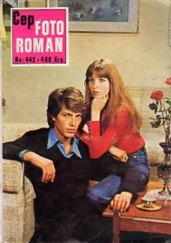 Cep Foto Roman 443 / Bir Öpüş Herşey Değildir