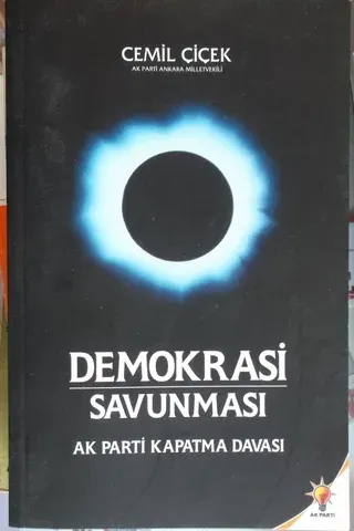 Demokrasi Savunması