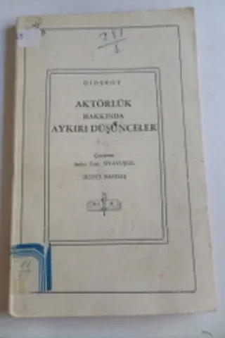 Aktörlük Hakkında Aykırı Düşünceler